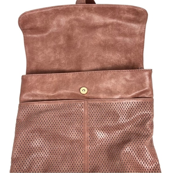 Beautiful Women’s Backpack With Gold Hardware Adjustable Straps Zip Compartments - Picture 7 of 12